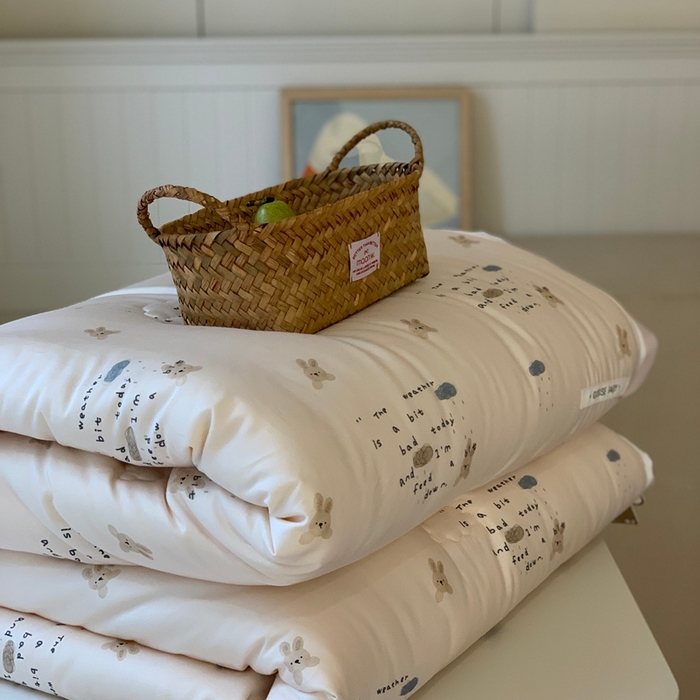 91家纺网 家纺一手货源 找家纺 汇庭 2025新款美棉春秋被被子被芯系列 玉塘兔