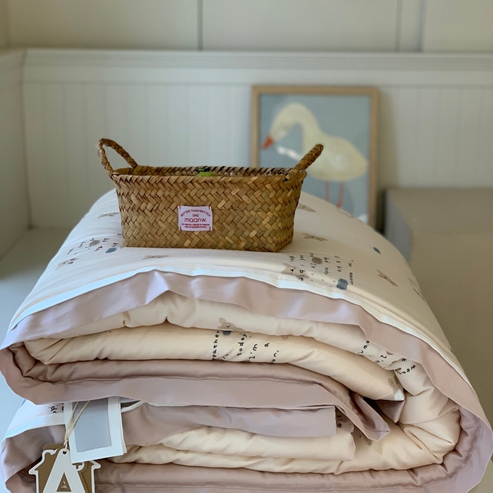 91家纺网 家纺一手货源 找家纺 汇庭 2025新款美棉春秋被被子被芯系列 玉塘兔