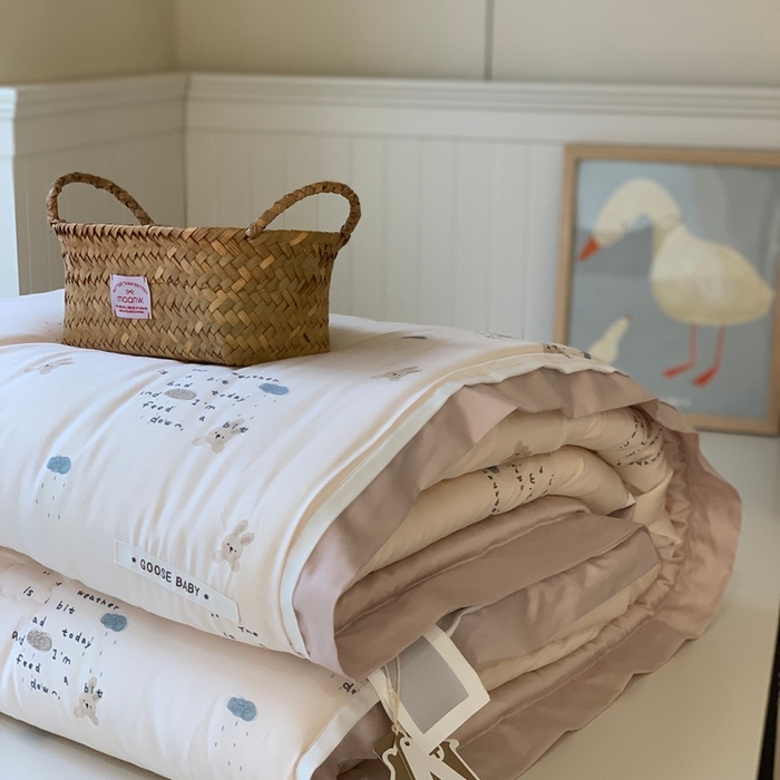 91家纺网 家纺一手货源 找家纺 汇庭 2025新款美棉春秋被被子被芯系列 玉塘兔