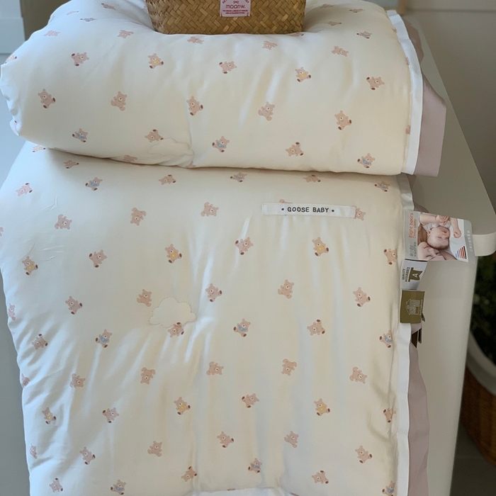 91家纺网 家纺一手货源 找家纺 汇庭 2025新款美棉春秋被被子被芯系列 奶油小熊