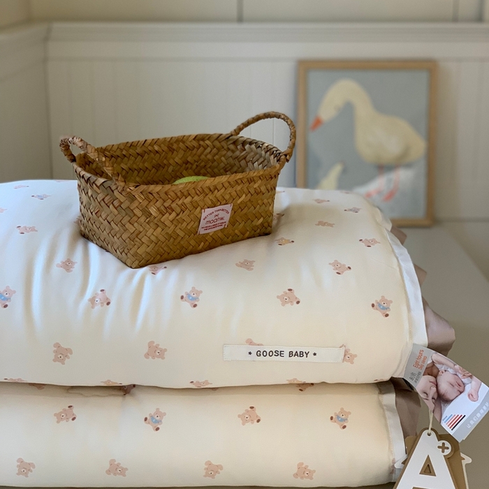 91家纺网 家纺一手货源 找家纺 汇庭 2025新款美棉春秋被被子被芯系列 奶油小熊