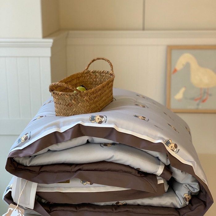 91家纺网 家纺一手货源 找家纺 汇庭 2025新款美棉春秋被被子被芯系列 糯米狗