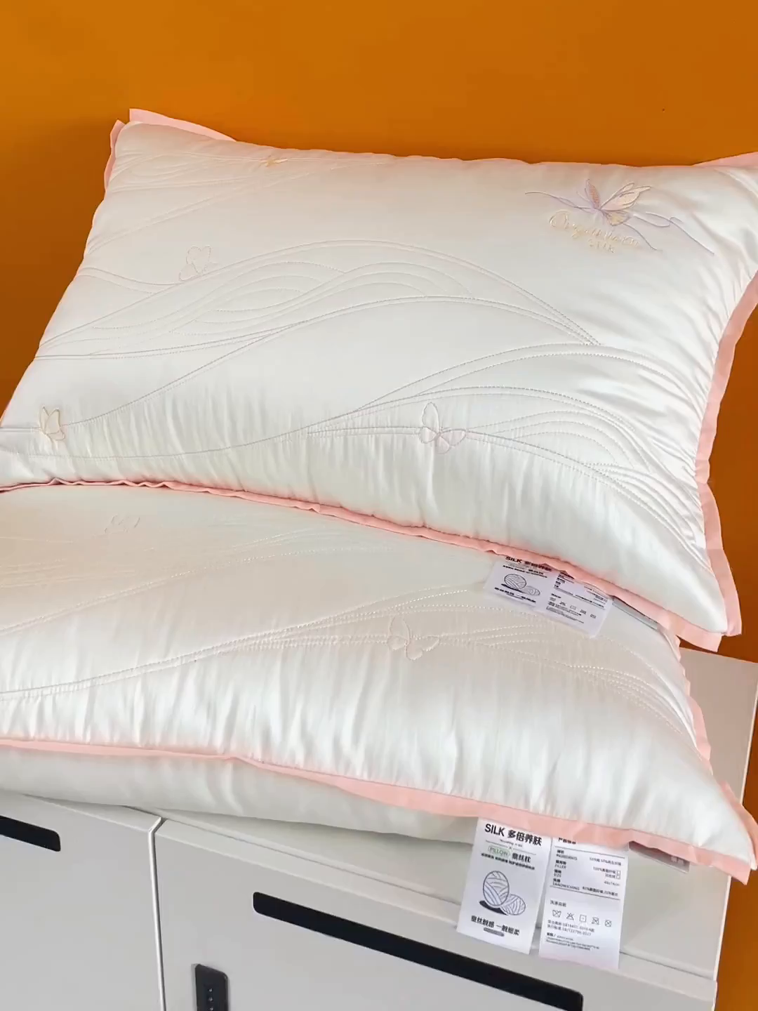 91家纺网 家纺一手货源 找家纺 （总）仁宇枕业 2025新款新品柔赛丝枕头多培养肤蚕丝蛋白舒适枕头枕芯