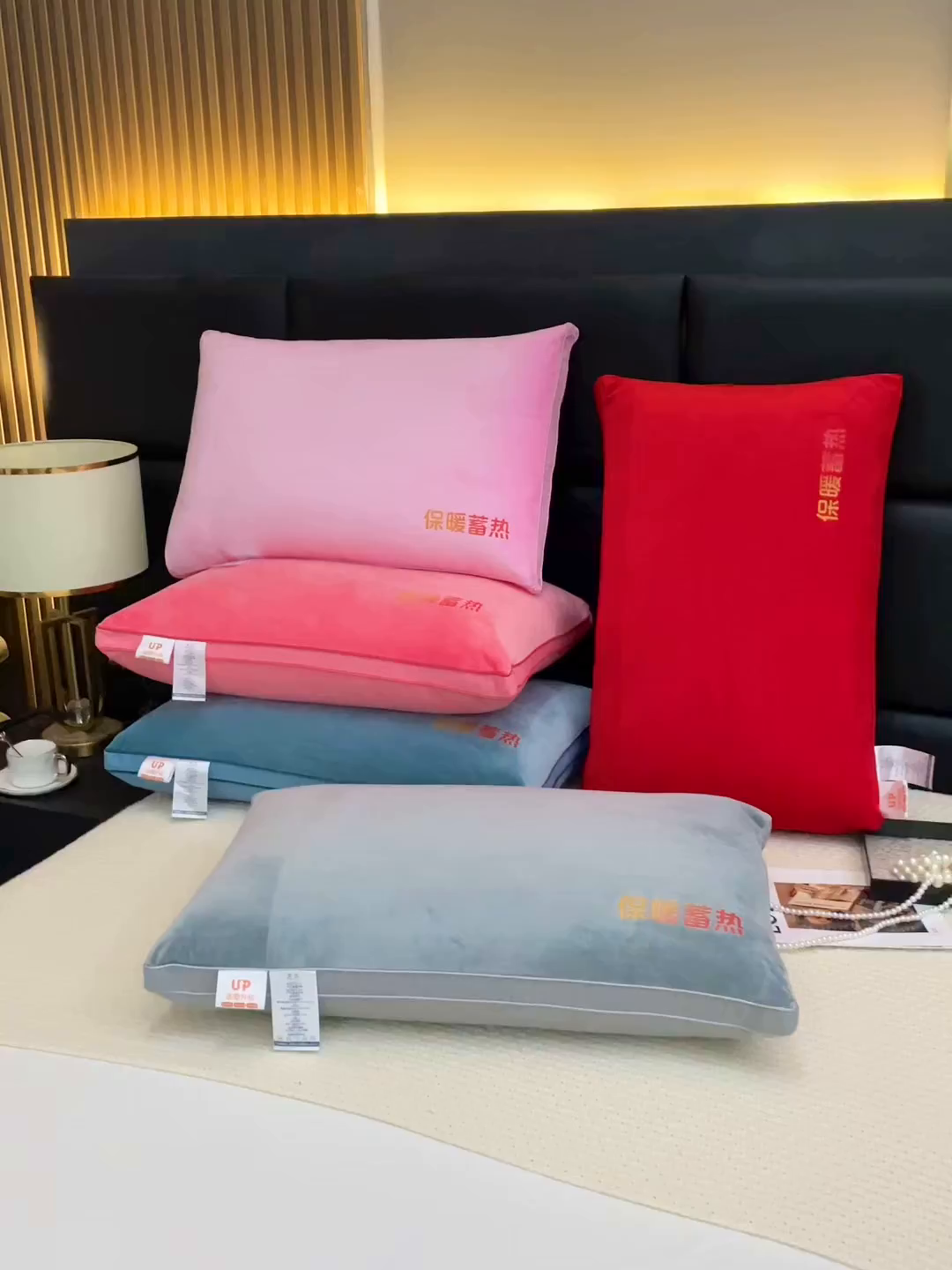 91家纺网 家纺一手货源 找家纺 （总）仁宇枕业 2025新款新品水晶绒保暖蓄热舒适枕头枕芯