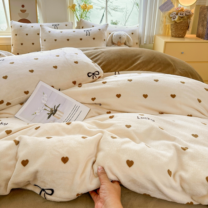 91家纺网 家纺一手货源 找家纺 乐居坊 2025新款家用高克重学生宿舍床牛奶绒套件单品【提供买家秀】加 QQ群 286712643 成名在望