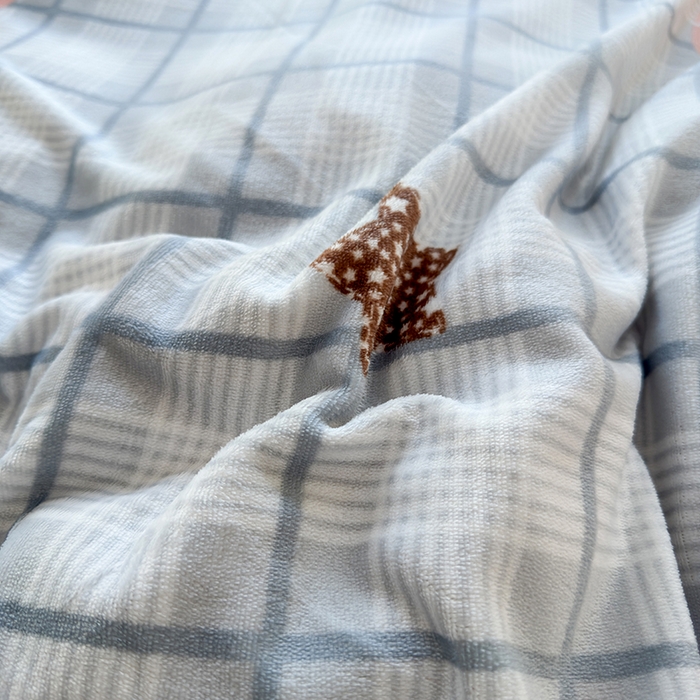 91家纺网 家纺一手货源 找家纺 乐居坊 2025新款家用高克重学生宿舍床牛奶绒套件单品【提供买家秀】加 QQ群 286712643 富贵熊-灰