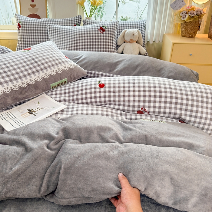 91家纺网 家纺一手货源 找家纺 乐居坊 2025新款家用高克重学生宿舍床牛奶绒套件单品【提供买家秀】加 QQ群 286712643 浅草川奈