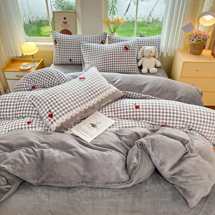 91家纺网 家纺一手货源 找家纺 乐居坊 2025新款家用高克重学生宿舍床牛奶绒套件单品【提供买家秀】加 QQ群 286712643 浅草川奈