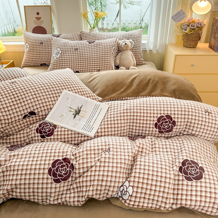 91家纺网 家纺一手货源 找家纺 乐居坊 2025新款家用高克重学生宿舍床牛奶绒套件单品【提供买家秀】加 QQ群 286712643 山茶花语