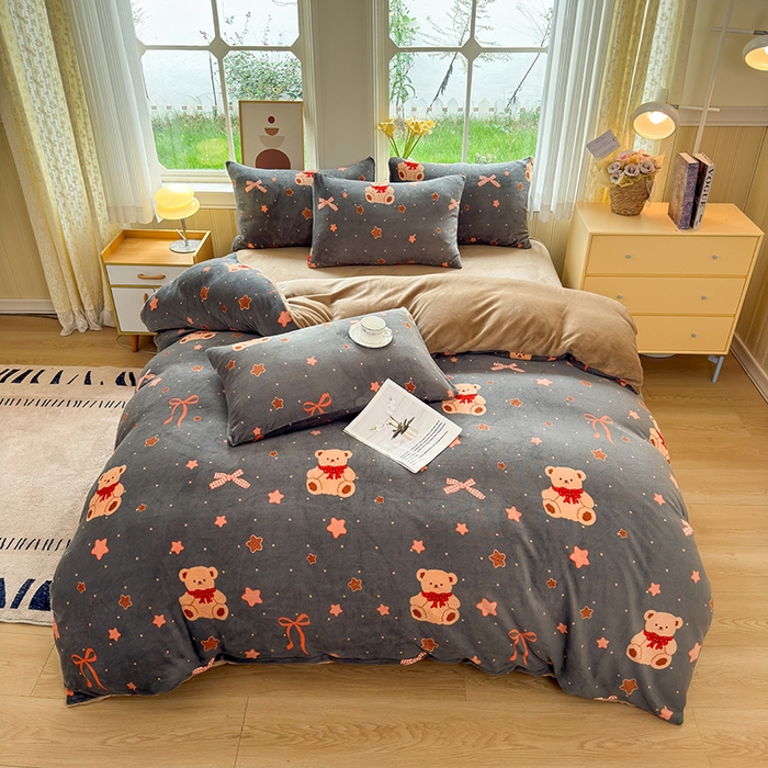 91家纺网 家纺一手货源 找家纺 乐居坊 2025新款家用高克重学生宿舍床牛奶绒套件单品【提供买家秀】加 QQ群 286712643 晚安小熊