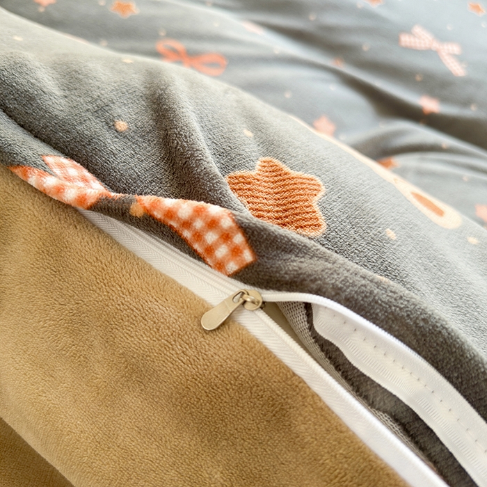 91家纺网 家纺一手货源 找家纺 乐居坊 2025新款家用高克重学生宿舍床牛奶绒套件单品【提供买家秀】加 QQ群 286712643 晚安小熊