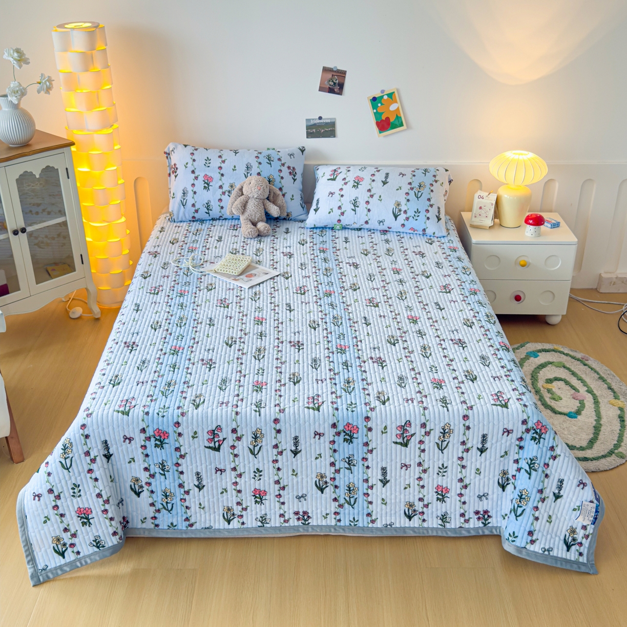 91家纺网 家纺一手货源 找家纺 棉乐町家居 2025新款高克重牛奶绒夹棉印花床盖 花开盛世