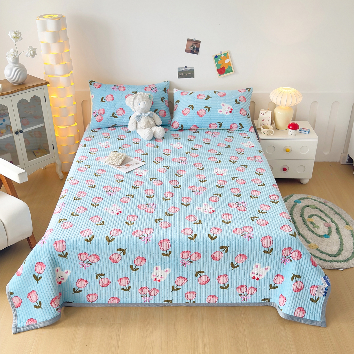 91家纺网 家纺一手货源 找家纺 金泰莱 2025新款高克重牛奶绒夹棉印花床盖 薄荷玫瑰