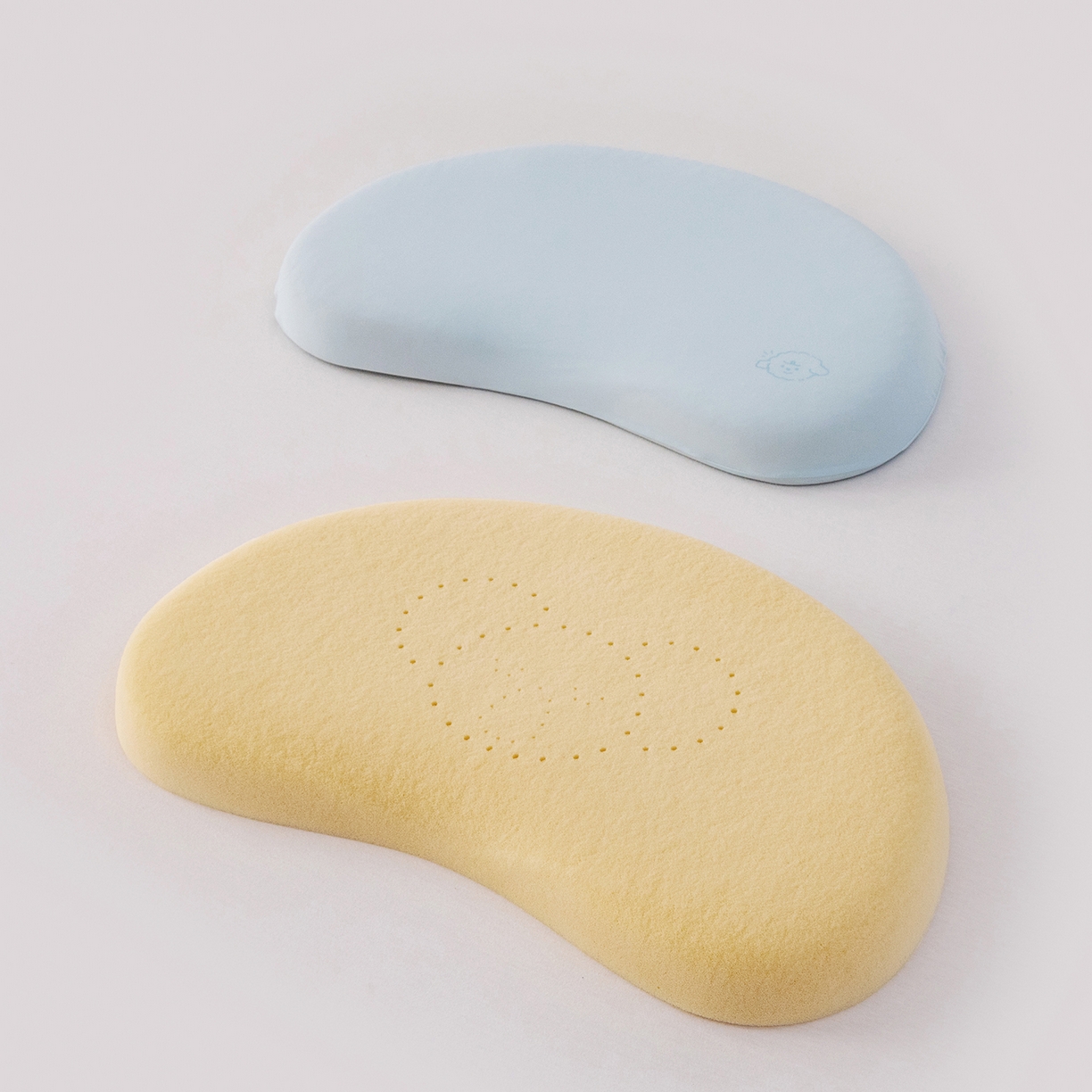 91家纺网 家纺一手货源 找家纺 贵夫人 2025新款4D可水洗儿童硅胶枕  枕头枕芯 蓝色3cm一对礼盒