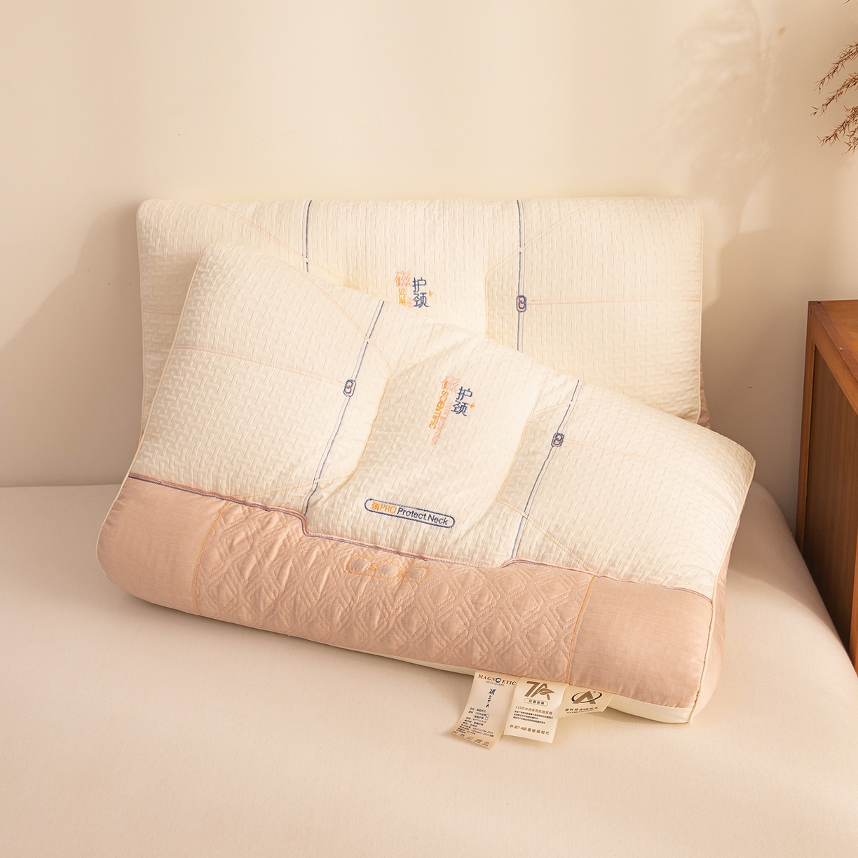 贵夫人 2025新款磁疗护颈牵引枕-抑菌升级  枕头枕芯 杏中1对