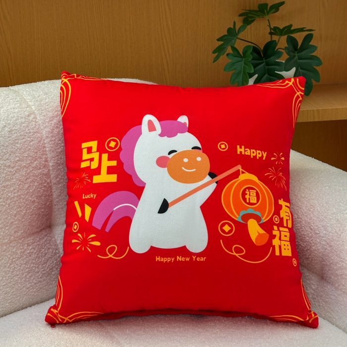 91家纺网 家纺一手货源 找家纺 （总）新奇异 2025新款单面数码印花马年抱枕