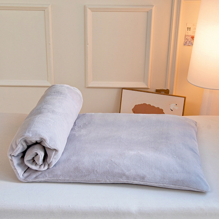 91家纺网 家纺一手货源 找家纺 御棉坊 2025新款艾尼绒多功能两用被套 排排小汽车