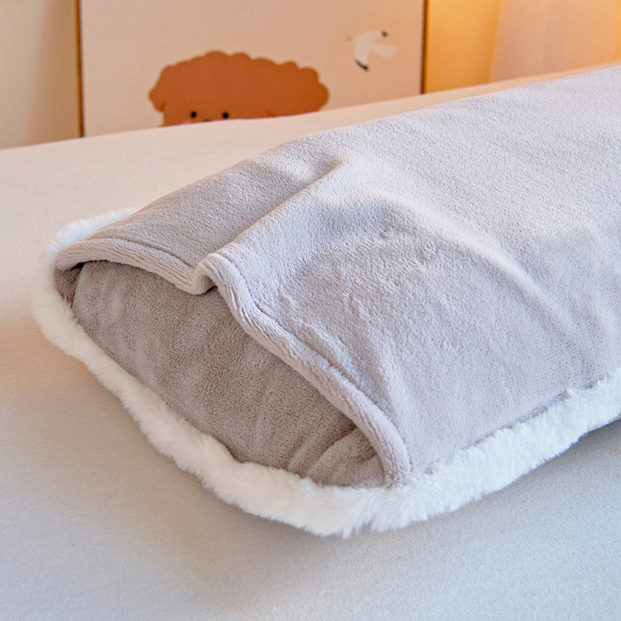 91家纺网 家纺一手货源 找家纺 御棉坊 2025新款艾尼绒多功能两用被套 排排小汽车