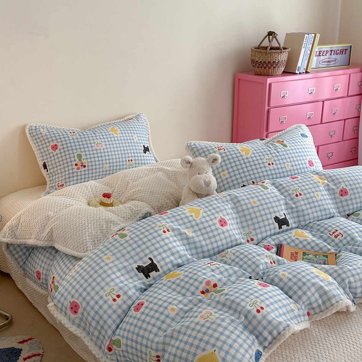 91家纺网 家纺一手货源 找家纺 柚子YOUTH 2025新款全棉双层纱华夫格提花暖绒四件套 兰格蜡笔画