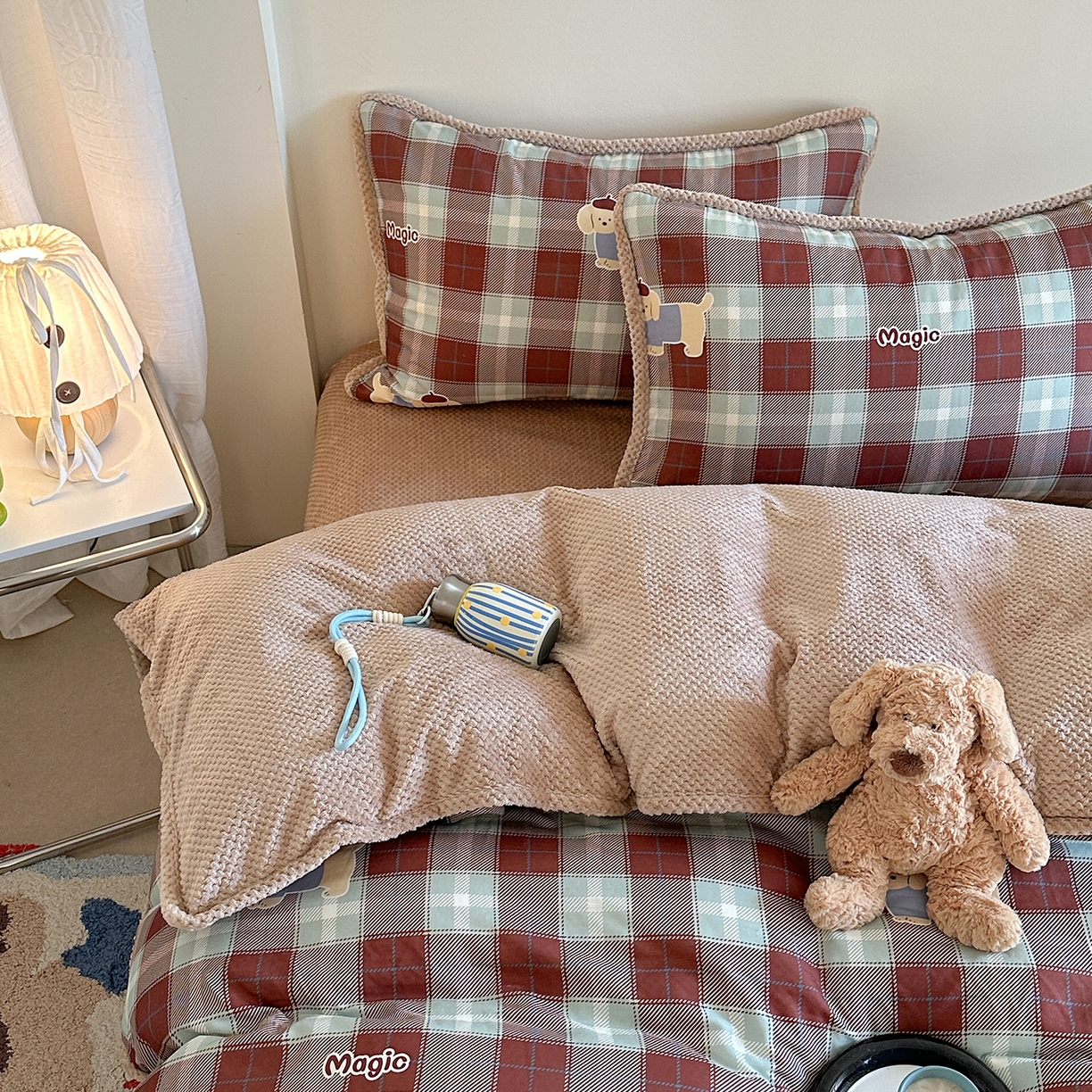 91家纺网 家纺一手货源 找家纺 柚子YOUTH 2025新款全棉双层纱华夫格提花暖绒四件套 ins咖格