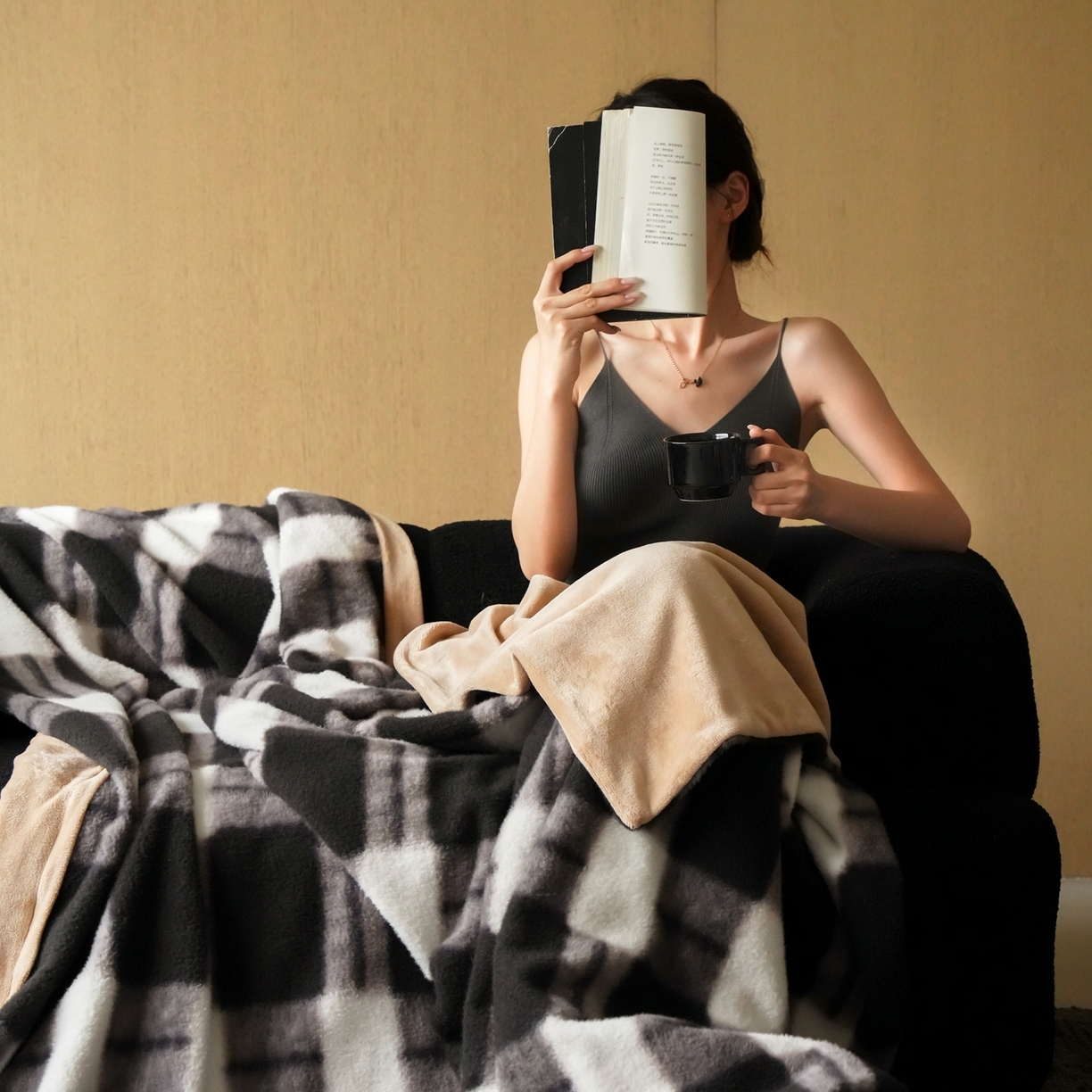 91家纺网 家纺一手货源 找家纺 （总）三味舒屋 2025新款仿生羊毛绒被套毯