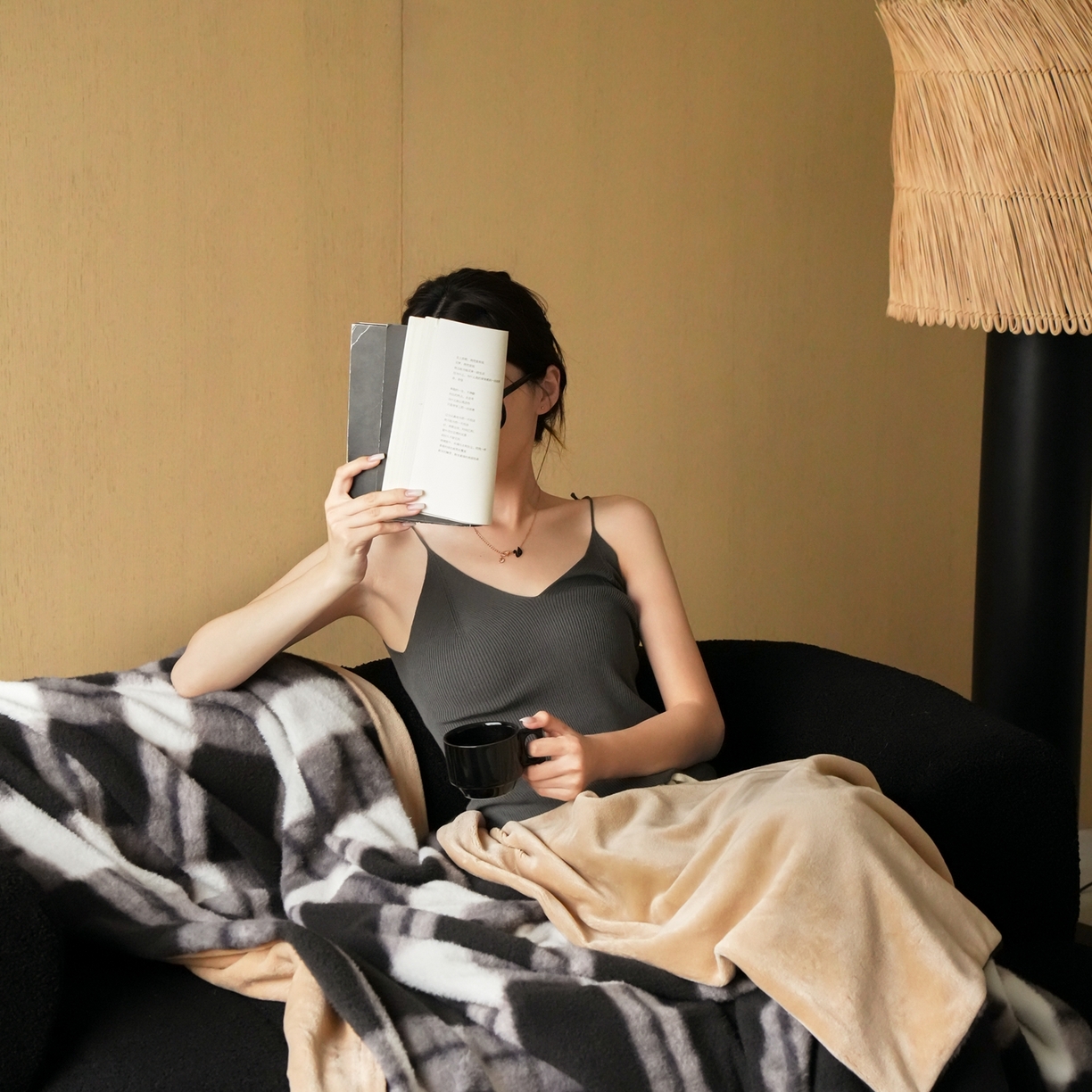 91家纺网 家纺一手货源 找家纺 三味舒屋 2025新款仿生羊毛绒被套毯 劳伦 被套毯