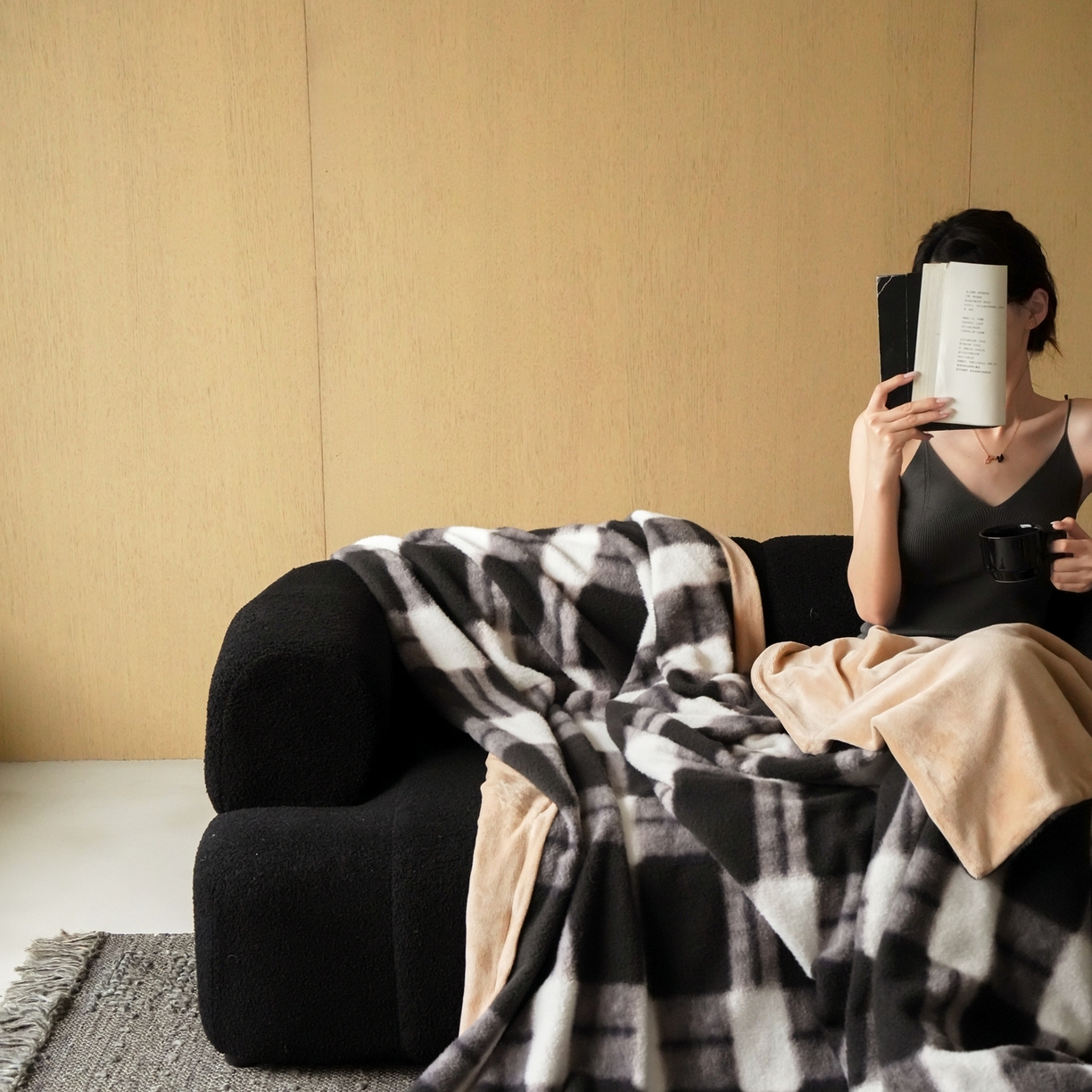 91家纺网 家纺一手货源 找家纺 三味舒屋 2025新款仿生羊毛绒被套毯 劳伦 被套毯