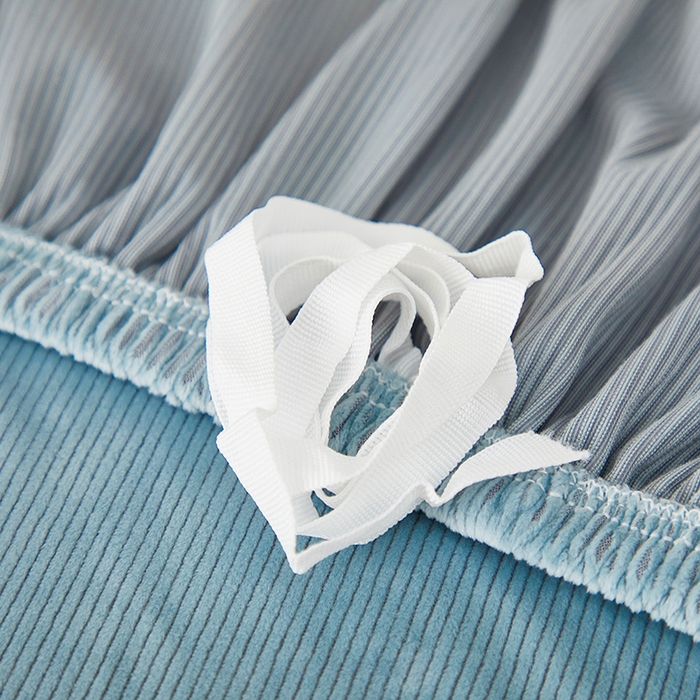 91家纺网 家纺一手货源 找家纺 丝绮鹿 2025新款灯芯绒系列沙发套-竖条-无裙摆 雾蓝