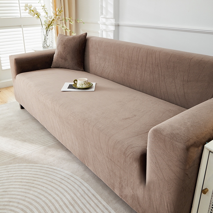 91家纺网 家纺一手货源 找家纺 丝绮鹿 2025新款灯芯绒系列沙发套-竖条-无裙摆 浅咖