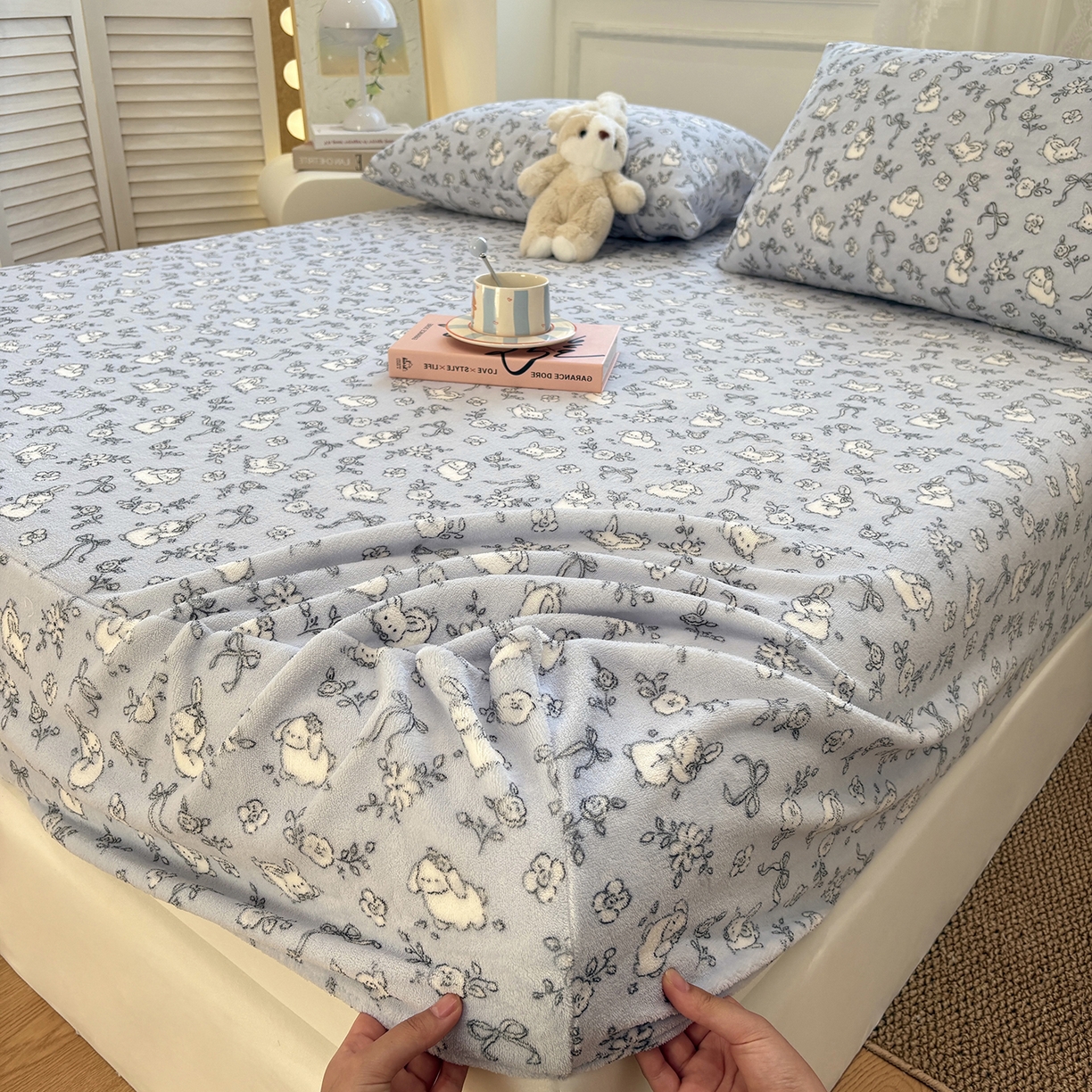 91家纺网 家纺一手货源 找家纺 （总）居眠 2025新款单层印花牛奶绒床笠