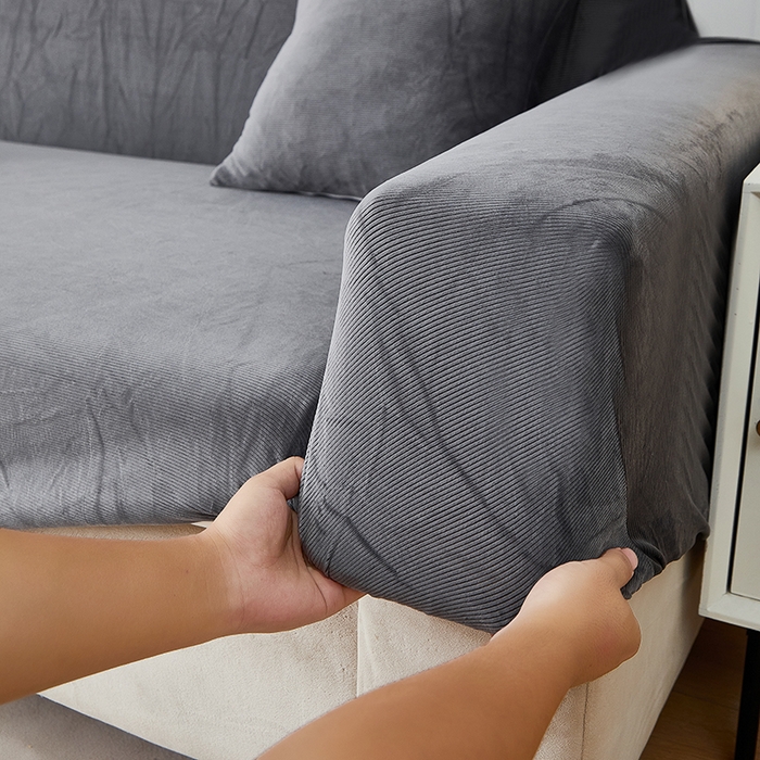 91家纺网 家纺一手货源 找家纺 丝绮鹿 2025新款灯芯绒系列沙发套-竖条-无裙摆 深灰