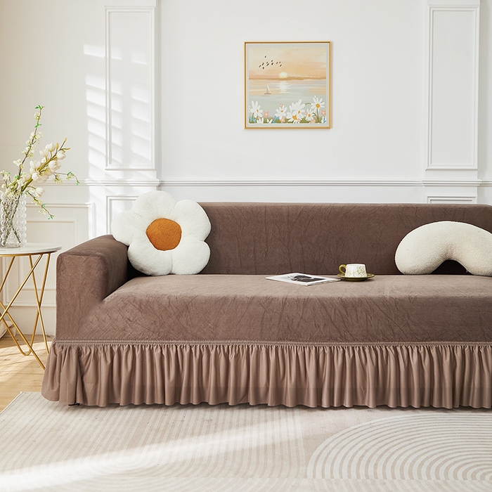 91家纺网 家纺一手货源 找家纺 丝绮鹿 2025新款灯芯绒系列沙发套-竖条-裙摆 浅咖