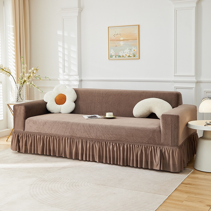 91家纺网 家纺一手货源 找家纺 丝绮鹿 2025新款灯芯绒系列沙发套-竖条-裙摆 浅咖