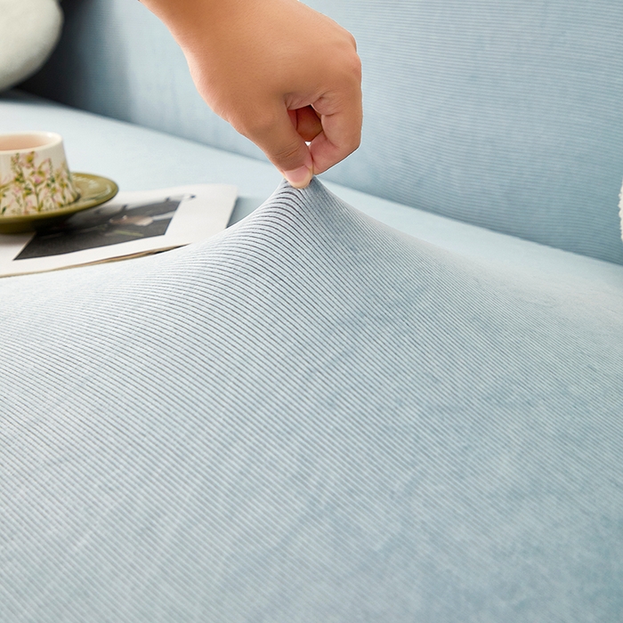 91家纺网 家纺一手货源 找家纺 丝绮鹿 2025新款灯芯绒系列沙发套-竖条-裙摆 雾蓝