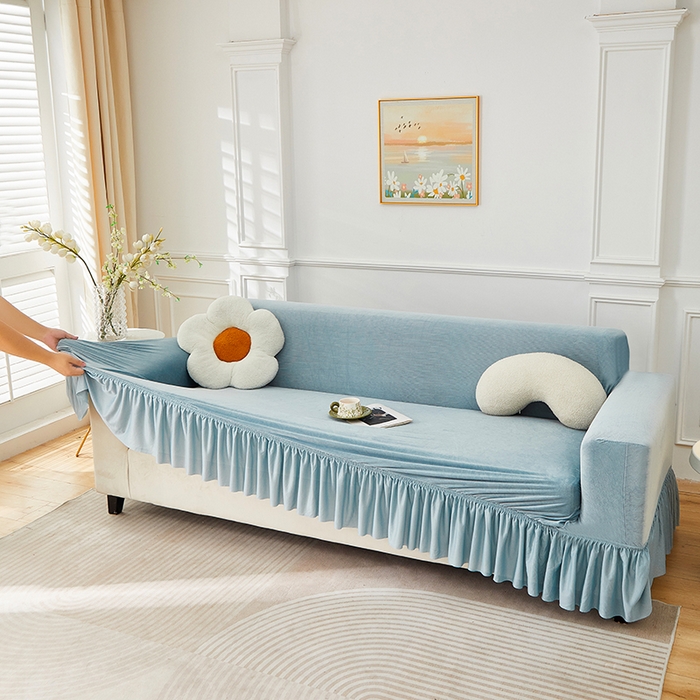 91家纺网 家纺一手货源 找家纺 丝绮鹿 2025新款灯芯绒系列沙发套-竖条-裙摆 雾蓝