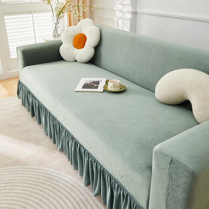 91家纺网 家纺一手货源 找家纺 丝绮鹿 2025新款灯芯绒系列沙发套-竖条-裙摆 青绿