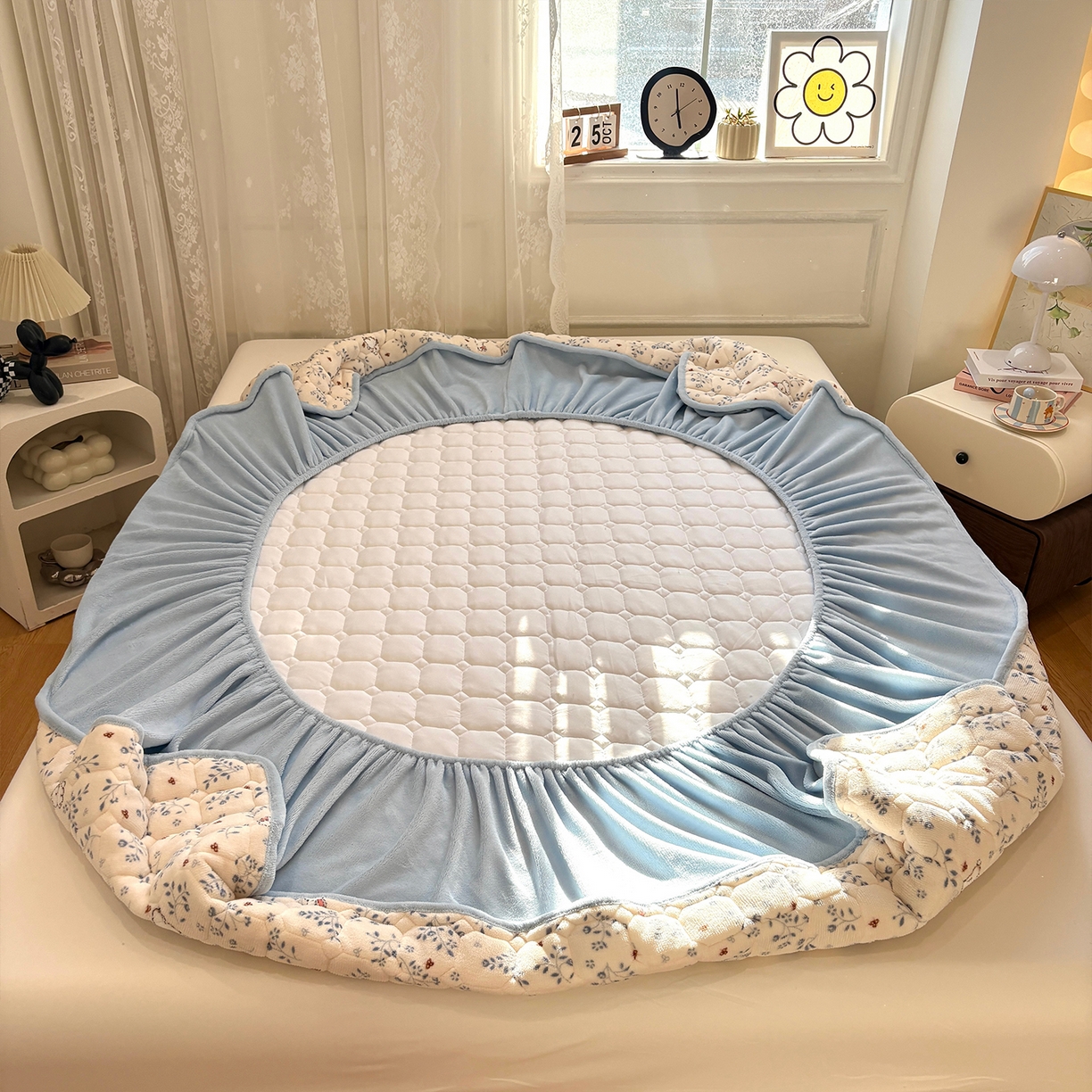 91家纺网 家纺一手货源 找家纺 居眠 2025新款印花牛奶绒夹棉床笠 牛奶绒夹棉款-森林舞会