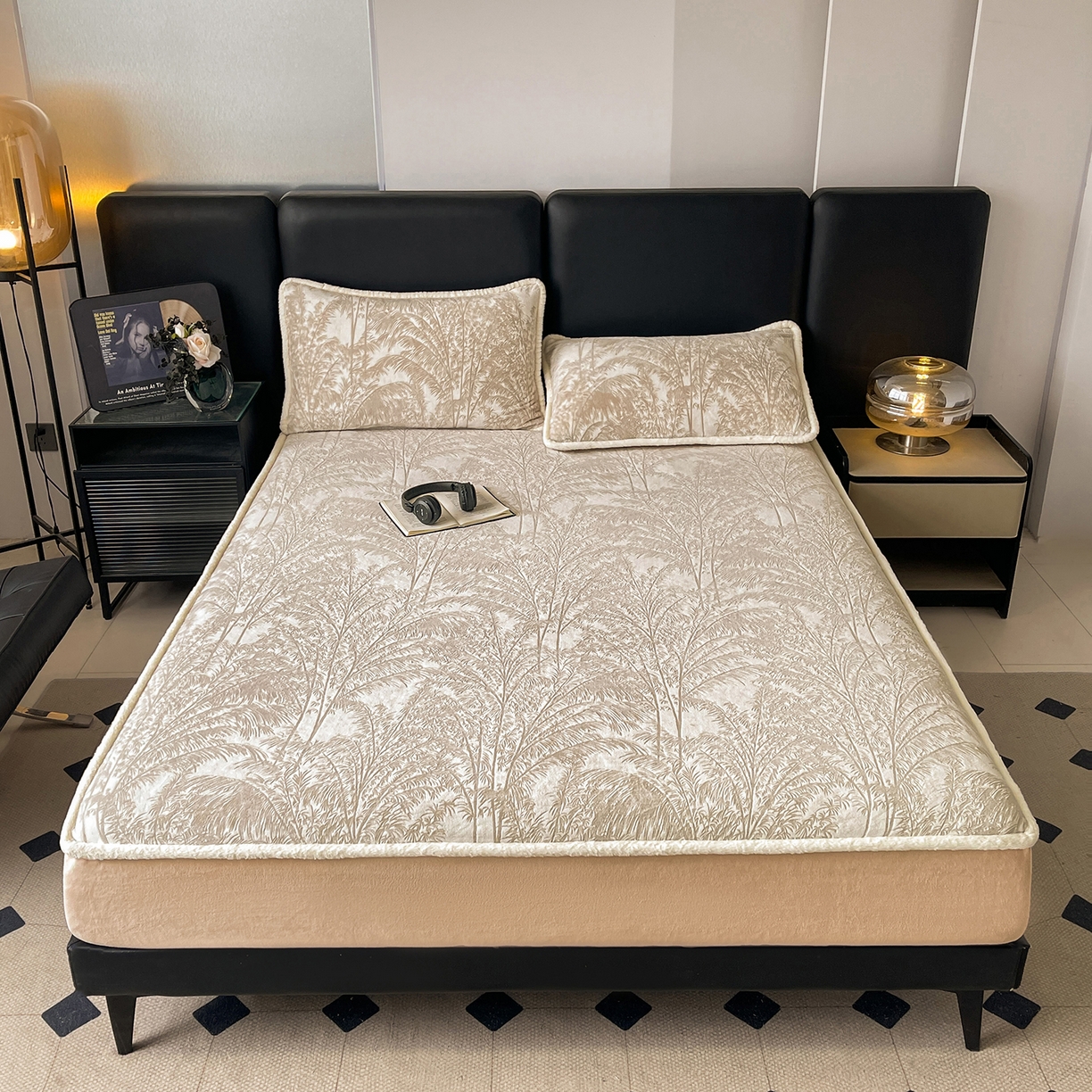 91家纺网 家纺一手货源 找家纺 极简 2025新款雕花牛奶绒床笠-欧曼系列 欧曼-浅咖