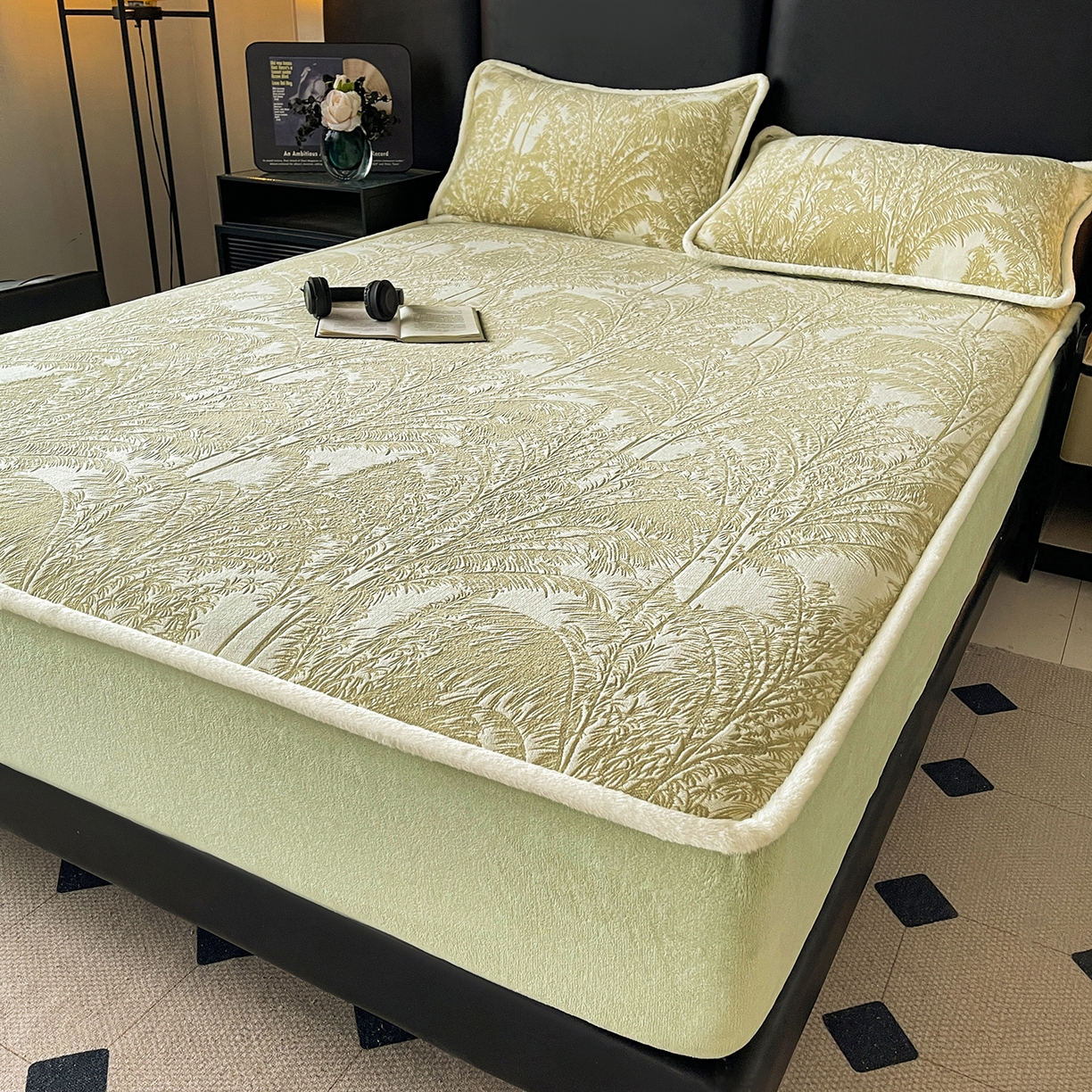 91家纺网 家纺一手货源 找家纺 极简 2025新款雕花牛奶绒床笠-欧曼系列 欧曼-美丽绿