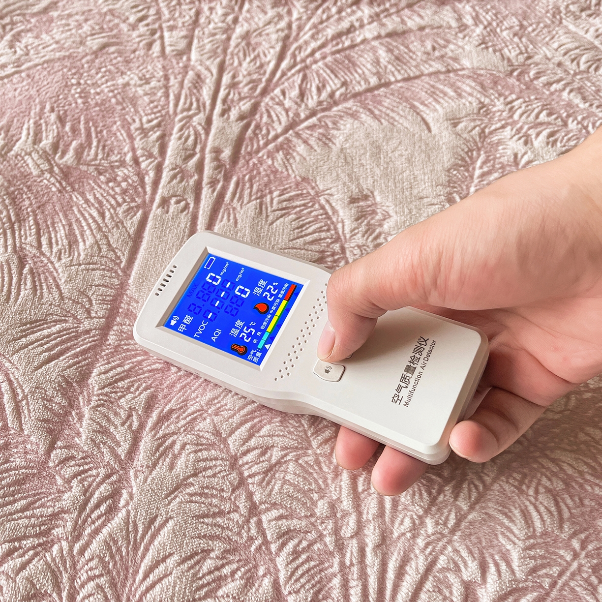 91家纺网 家纺一手货源 找家纺 极简 2025新款雕花牛奶绒床笠-欧曼系列 欧曼-藕粉