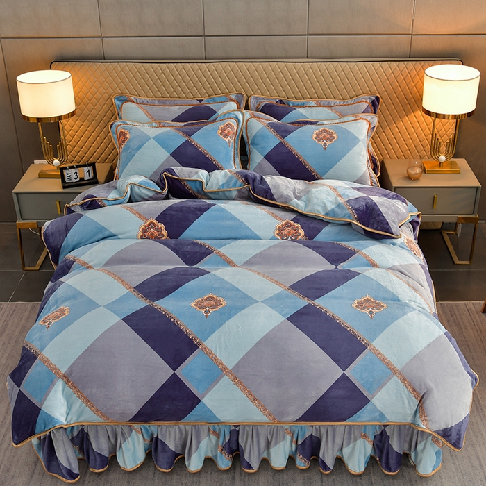 91家纺网 家纺一手货源 找家纺 韩秀2025新款金貂牛奶法莱绒床裙款四件套加厚保暖8.5斤金雕绒 欢乐颂