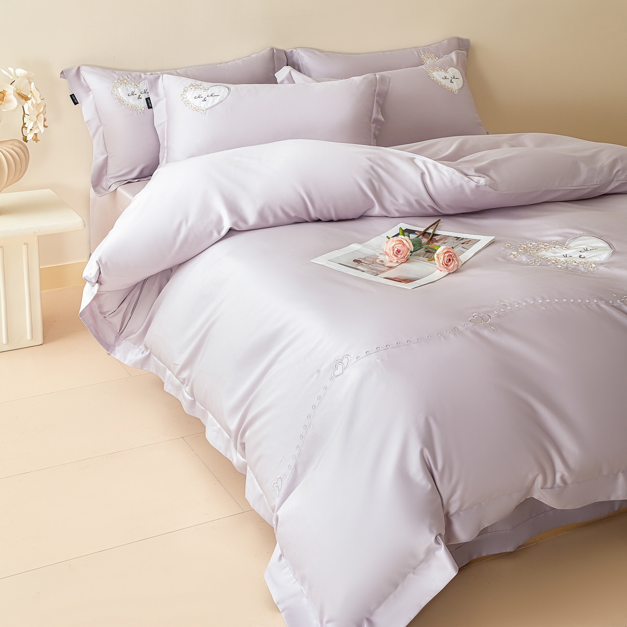 91家纺网 家纺一手货源 找家纺 洺兰家居 2025年新款新疆长绒棉100支刺绣款绣花四件套 小确幸 小确幸-紫