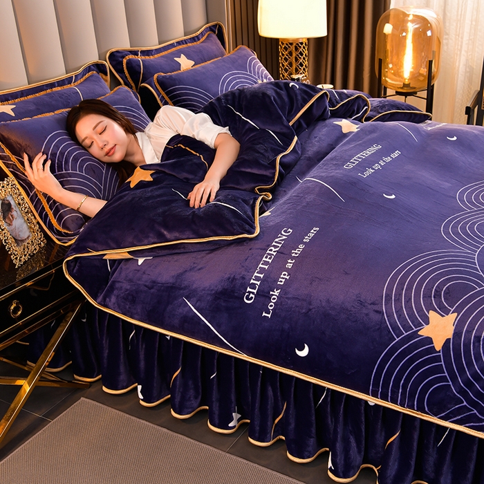 91家纺网 家纺一手货源 找家纺 韩秀2025新款金貂牛奶法莱绒床裙款四件套加厚保暖8.5斤金雕绒 流星花园