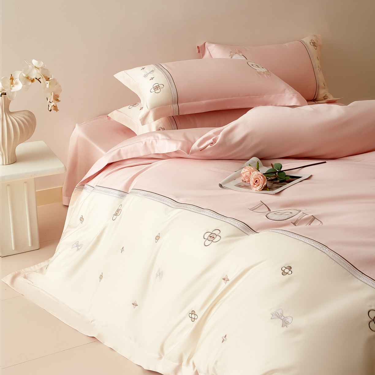 91家纺网 家纺一手货源 找家纺 （总）洺兰家居 2025年新款新疆长绒棉100支刺绣款绣花四件套 戴琳