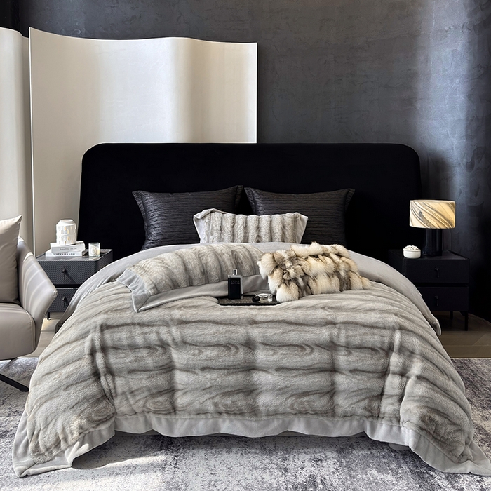 91家纺网 家纺一手货源 找家纺 （总）若未家居 LOVEWE HOUSE 2025新款树纹年轮自然系丹麦貂A版350克B版240克全消光牛奶绒四件套-瓦伦（控价券后不低于358）