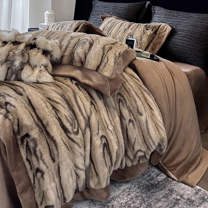 91家纺网 家纺一手货源 找家纺 若未家居 LOVEWE HOUSE 2025新款树纹年轮自然系丹麦貂A版350克B版240克全消光牛奶绒四件套-瓦伦（控价券后不低于358） 瓦伦 咖棕