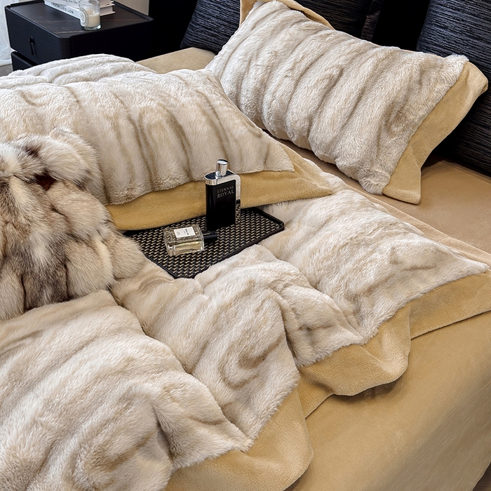 91家纺网 家纺一手货源 找家纺 若未家居 LOVEWE HOUSE 2025新款树纹年轮自然系丹麦貂A版350克B版240克全消光牛奶绒四件套-瓦伦（控价券后不低于358） 瓦伦 浅驼