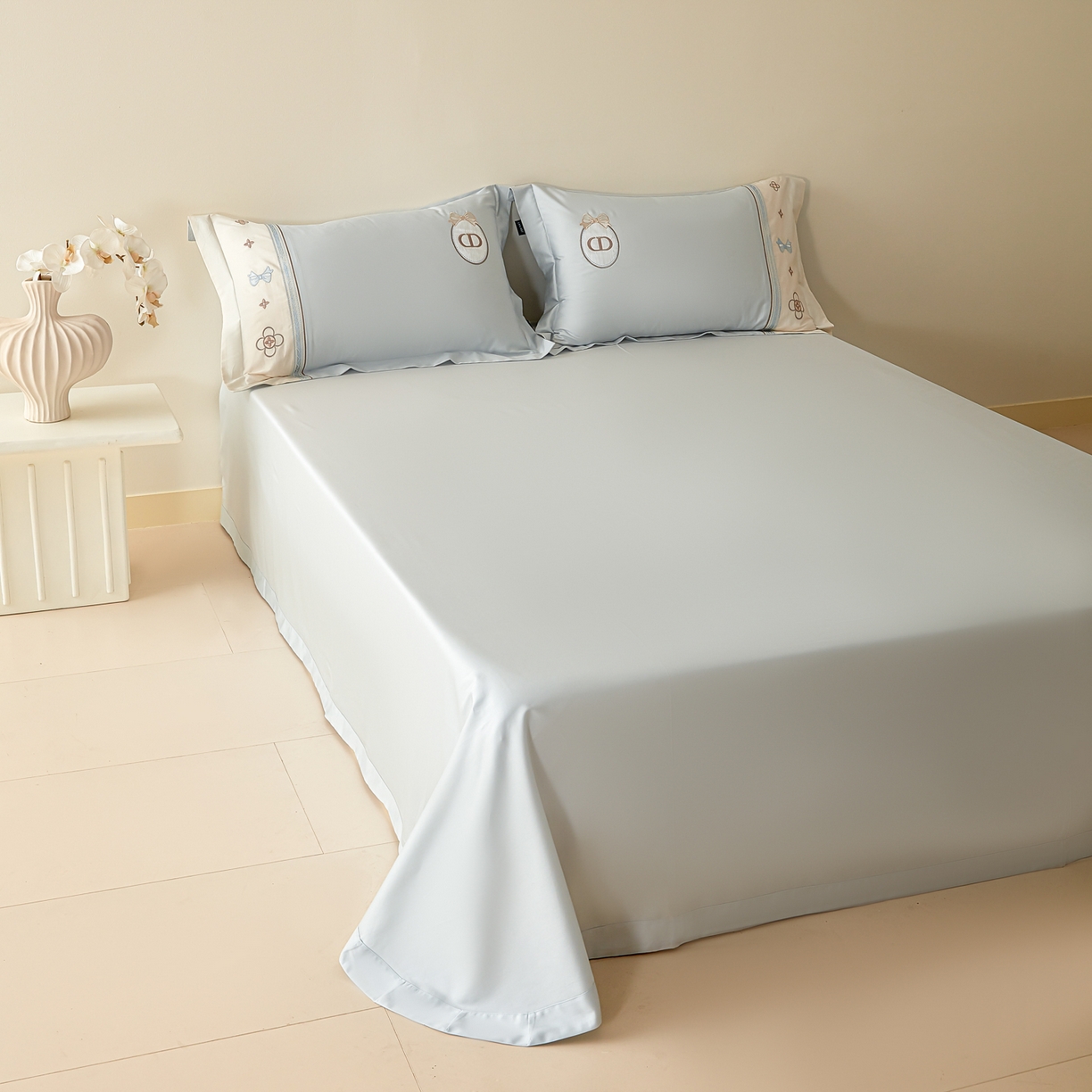 91家纺网 家纺一手货源 找家纺 洺兰家居 2025年新款新疆长绒棉100支刺绣款绣花四件套 戴琳 戴琳-蓝