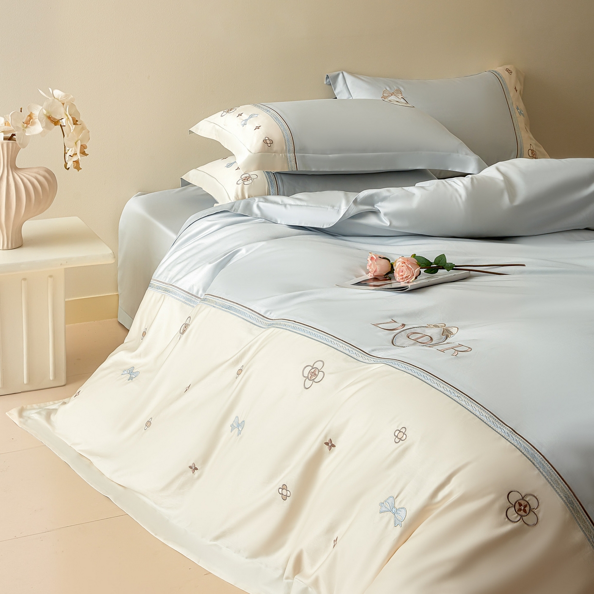 91家纺网 家纺一手货源 找家纺 洺兰家居 2025年新款新疆长绒棉100支刺绣款绣花四件套 戴琳 戴琳-蓝