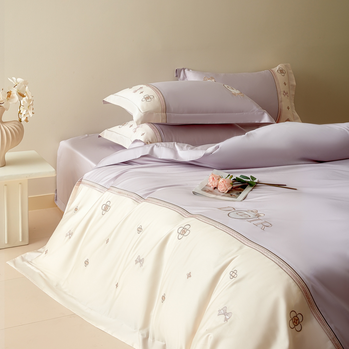 91家纺网 家纺一手货源 找家纺 洺兰家居 2025年新款新疆长绒棉100支刺绣款绣花四件套 戴琳 戴琳-紫